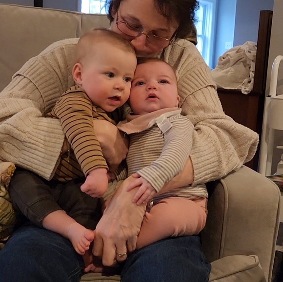 Meet your Posher, Melissa - Picture 5 of 6